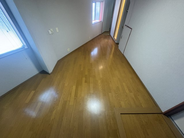ドムス江坂の洋室