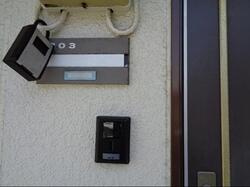 インターホン