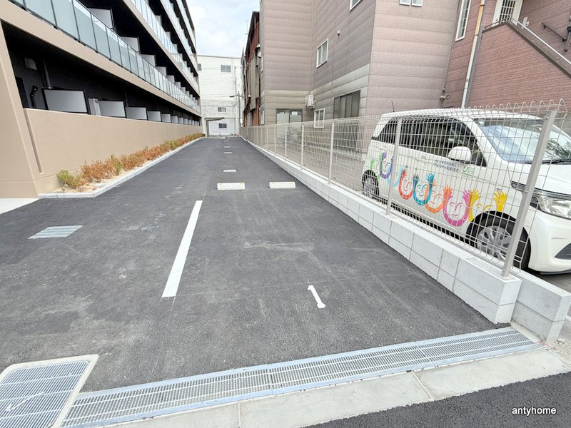 AXIA M-City大阪瑞光の駐車場