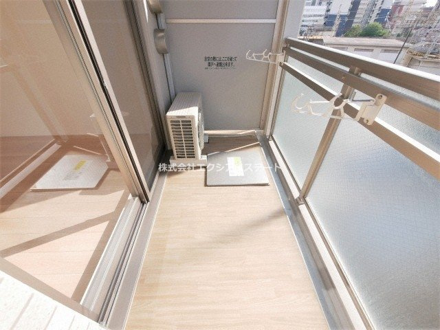 エスリード大阪上本町ブランシュのバルコニー