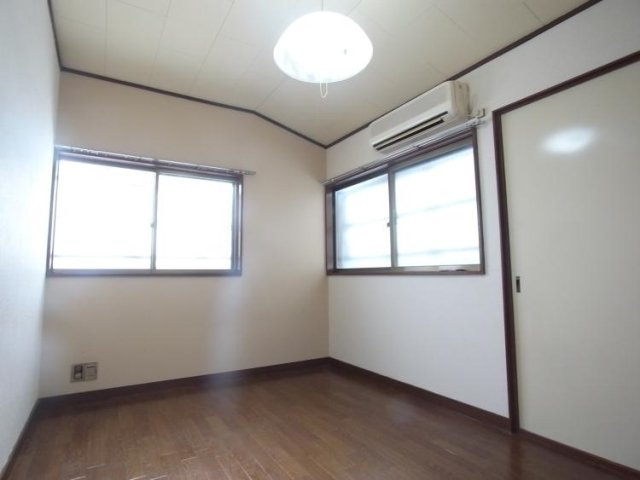 【寝室】 | 中野戸建
