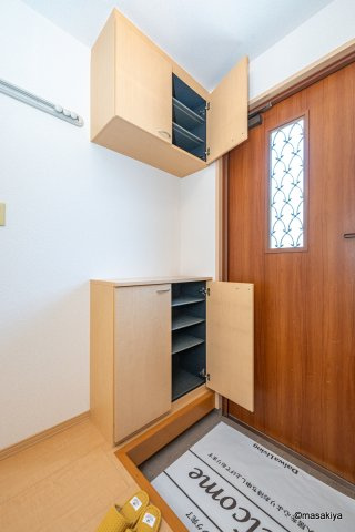 ポムラフィネの玄関