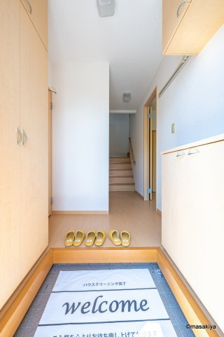 ポムラフィネの玄関