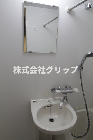 PLEASTYLE川崎の洗面所