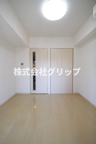 PLEASTYLE川崎の居間・リビング