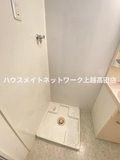 メゾンムーランのその他|洗濯機置場