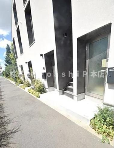 久我山テラスのエントランス