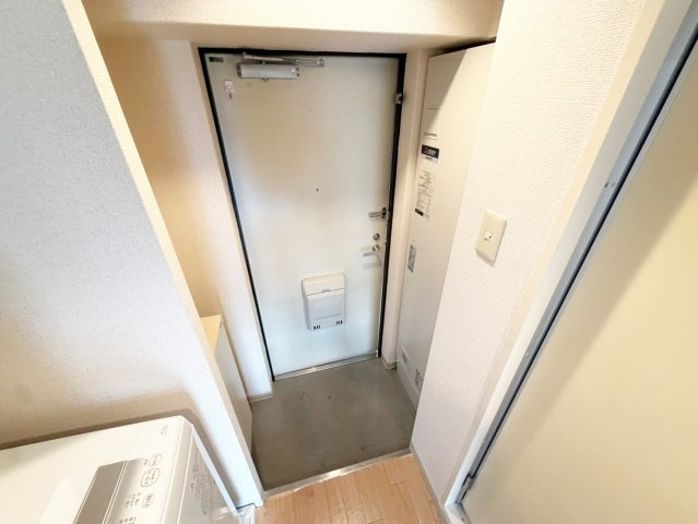 K緑地の玄関