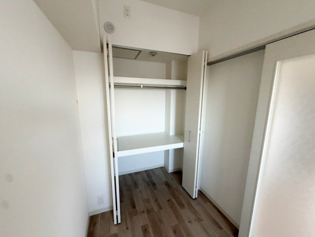 BeeHive吹田駅前の収納