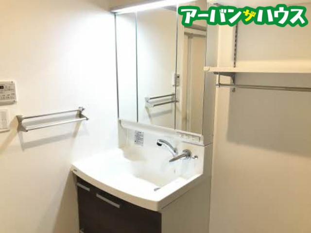 アルトピアーノ京山の洗面所