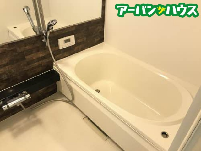 アルトピアーノ京山の浴室