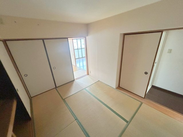 カルム千里山土井の和室