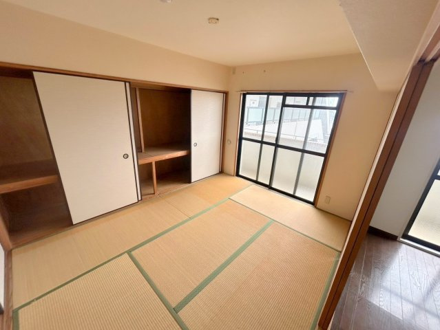カルム千里山土井の和室