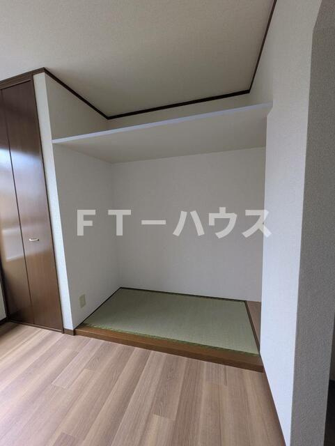 ミルフィーユ市川の寝室