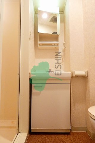 クレタ県庁前の洗面所|シンプルで使いやすい洗面台です！
