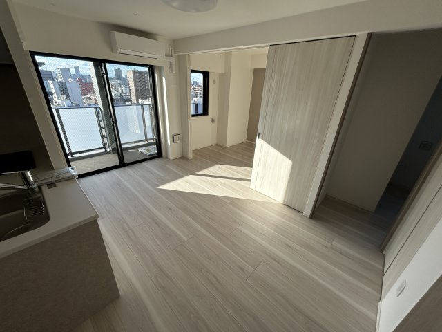 LUMEED南千住の居間・リビング