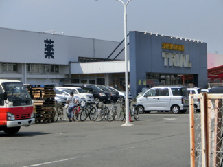 スーパーセンタートライアル長沼店 6910m