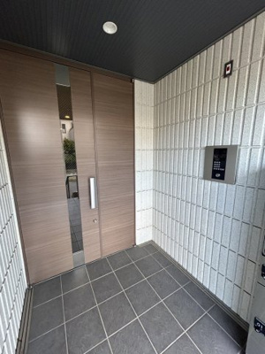 【エントランス】コンフォール新松戸