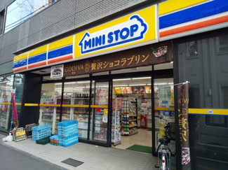 ミニストップ南大塚２丁目店まで100ｍ