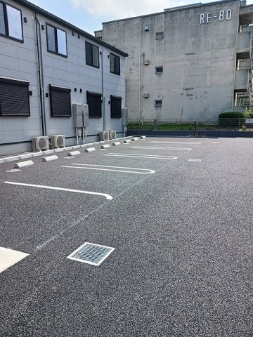 テラスＭ３　Ⅱの駐車場