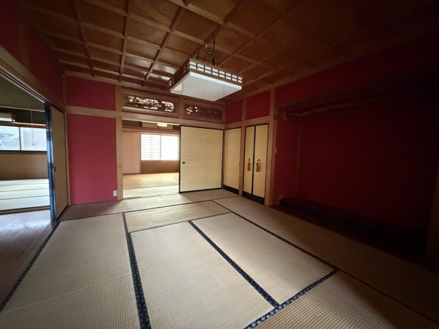 金沢市　西泉1丁目　の和室|きれいな和室です