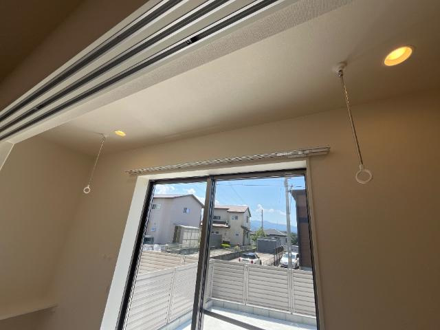 ネクストステージの設備|室内物干し
