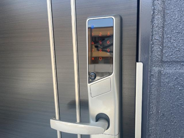 ネクストステージの内装|電子キー