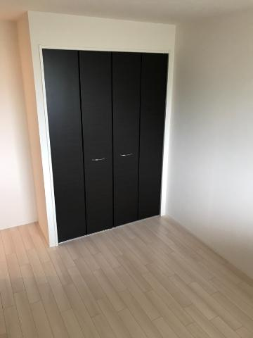 侑信輪Ⅲの内装|北側洋室