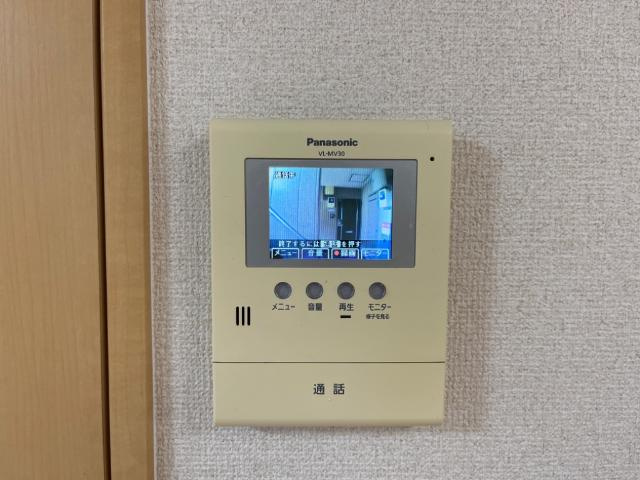イオスの内装|カメラ付インターホン
