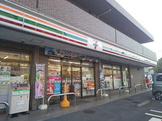 セブン-イレブン 西東京南町１丁目店まで400ｍ