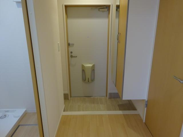 サージュの玄関|玄関