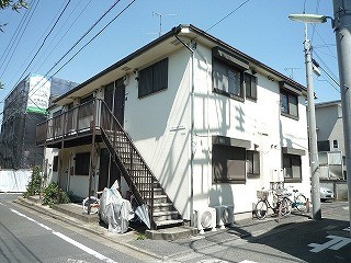 ヴィレッジ大原の外観