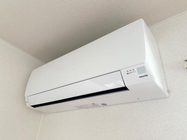 メゾンプレサスの設備|エアコン
