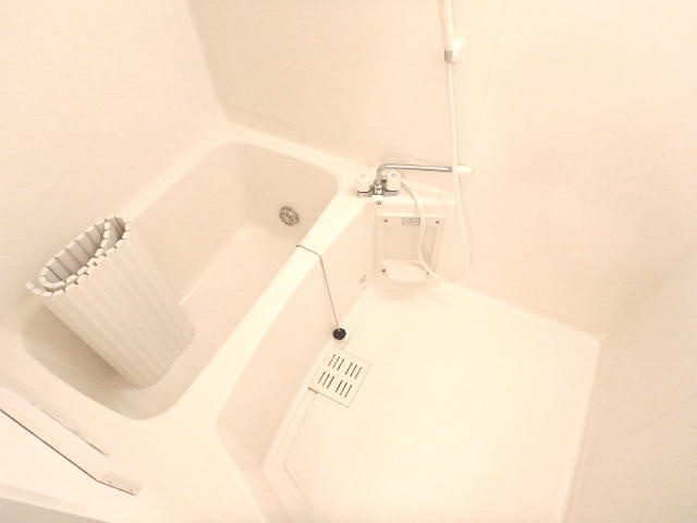 ※風呂蓋は設備ではありません