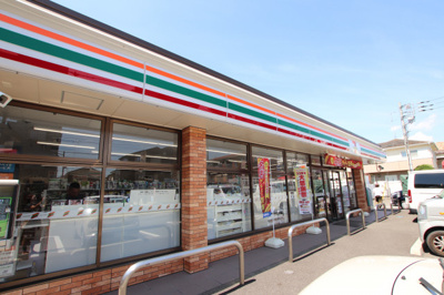 セブン-イレブン 相模原二本松３丁目店まで400ｍ