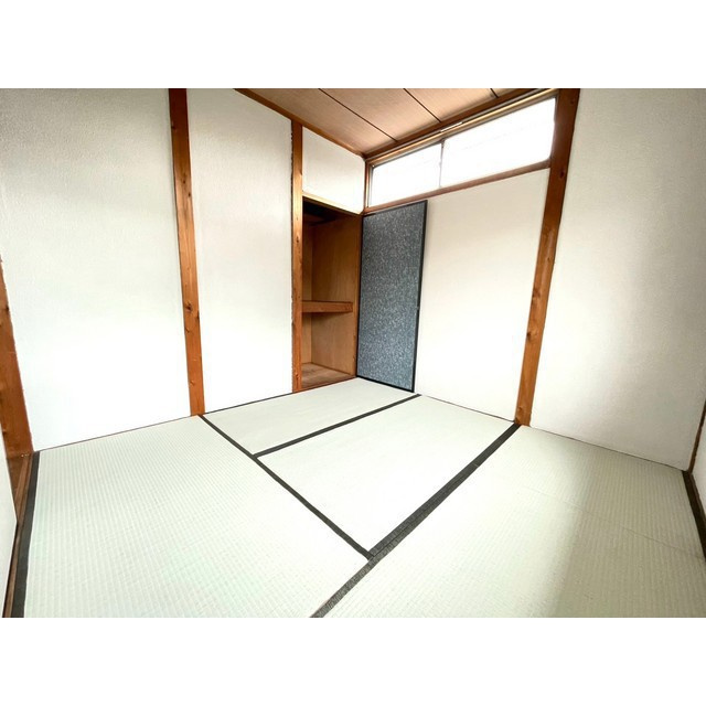 不破郡垂井町の一戸建ての収納
