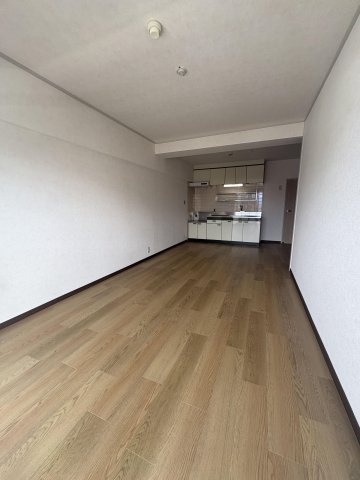 【居間・リビング】 | 大産高取マンション
