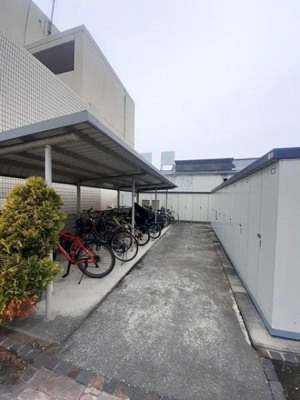 【駐車場】 | エレガントヴィエ１