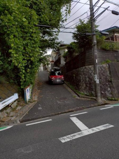 【前面道路含む現地写真】