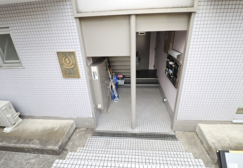 スターホームズ希望が丘Ⅱのエントランス