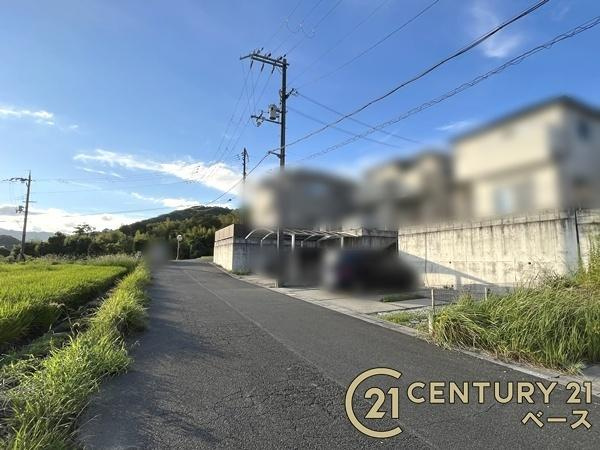 生駒郡斑鳩町龍田北２丁目　一戸建の前面道路含む現地写真|■現地撮影写真■落ち着いた雰囲気の住宅地です！