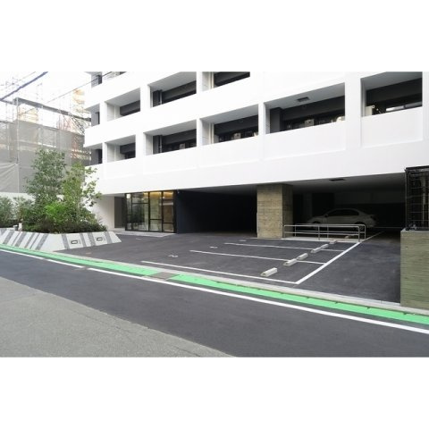 【駐車場】 | ラクレイス平尾山荘通り