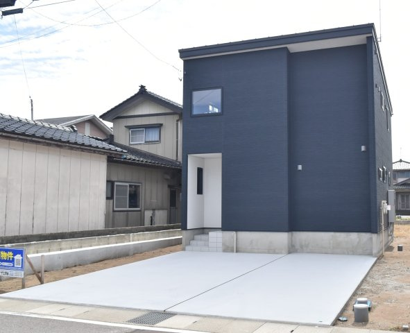 柏崎市松波 新築住宅