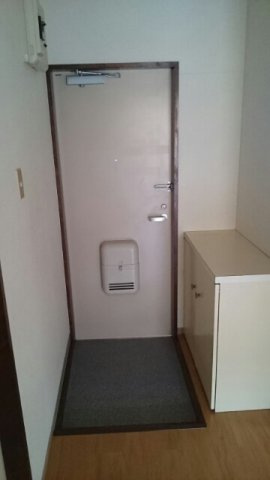 パレス長嶋の玄関