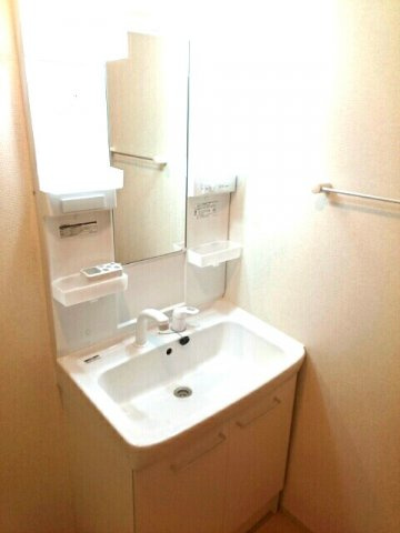 ビオーラ糸米の洗面所
