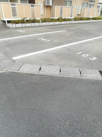 ニューシティＳＵＤＡの駐車場
