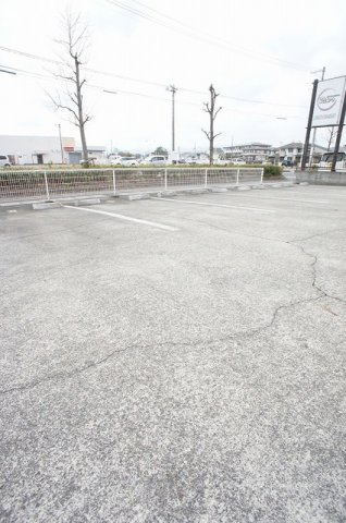 マリンシティＳＨＩＯＤＡ　Ａの駐車場