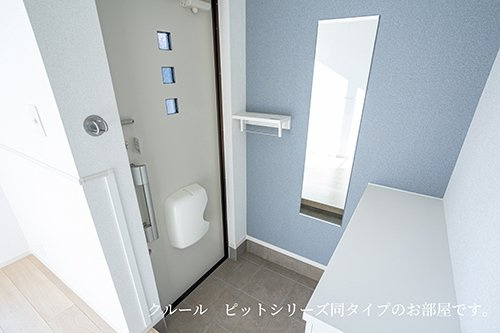 シュエット松ノ木の玄関
