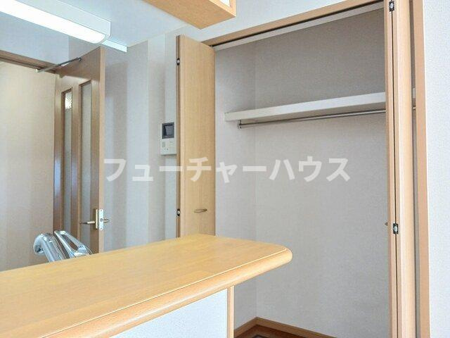 スターズの収納|ちょっとした収納スペースも充実しています