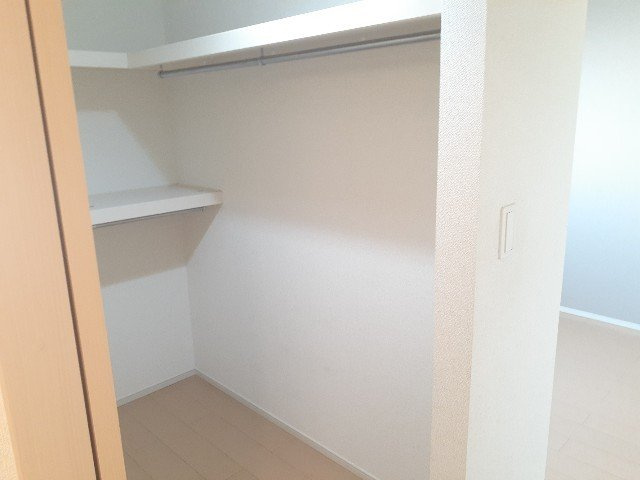 サンヒルズ小本の収納